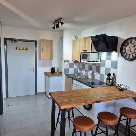 Apartment Sur